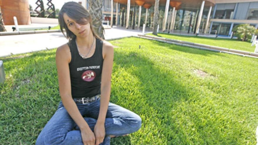 Marian Pellegrino trae sus canciones a Punta Arabí